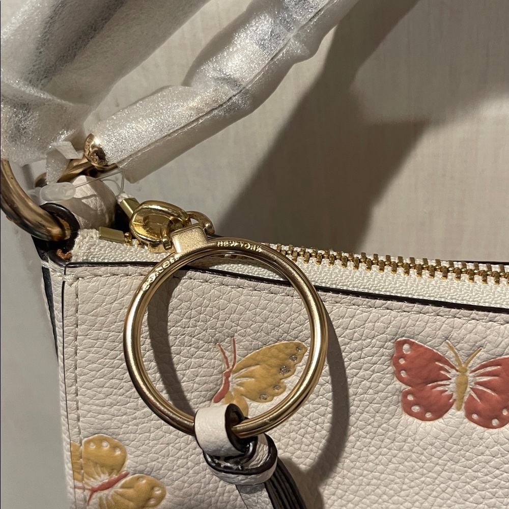 Coach Butterfly Print Sutton Crossbody NWT with a dustbag - Picture 6 of 13